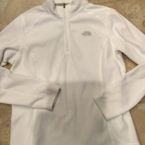 LADIES LIKE NEW THE NORTH FACE FLEECE TOP SZ L